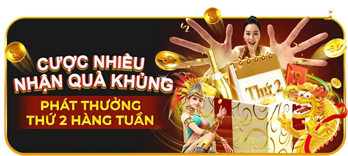 Sân bóng rổ với cầu thủ đang úp rổ